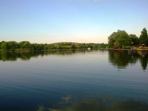 panorama jezera na Bistarcu